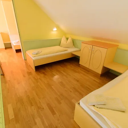 Jufa Oberwoelz-lachtal Oberwoelz Stadt