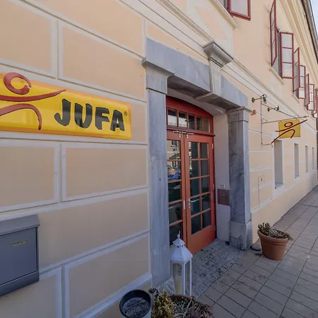 Jufa Oberwoelz-lachtal 3*