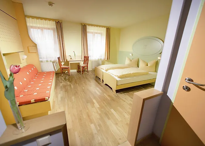 Jufa Oberwoelz-lachtal Hotel Oberwoelz Stadt